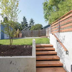Leed Platinum Getaway Seattle